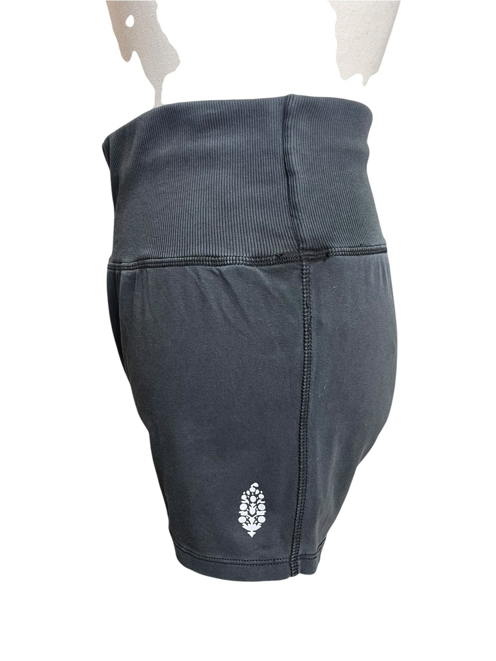 FP Movement Hot Shot Micro Set Shorts Black High Rise Size M Free People - Picture 5 of 10